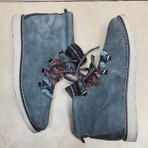 BOBS from Skechers Alpine S’mores Gray Suede Ankle Boots Women 8 Shoe